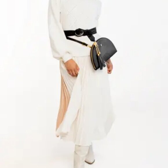 Lux and Nyx Fan Bag Convertible Crossbody Shoulder Bag Large version Silver Gray - Picture 4 of 12